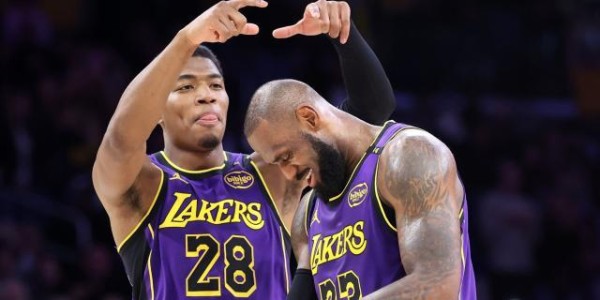 足球-湖人打造东詹组合能走多远？40岁詹皇仍巅峰愿让权