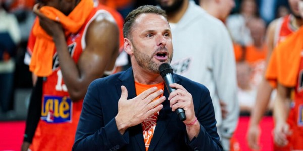 fifa club world cup-大巴黎主场服务近25年的播音员退休，继任者曾为法国男篮播音