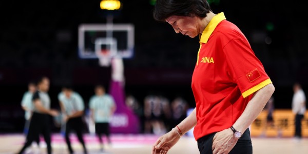 世俱杯-😫未尝一胜！中国女篮U19小组赛连输三场 排位赛大概率打美国